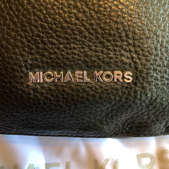 NWT MK Leather Bag🔥 - Picture 2 of 16